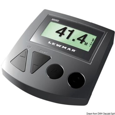 Con display lcd e pulsanti retroilluminati. Indica la quantità di cima o catena filata, velocità della catena.Varie funzioni personallizzabili tra cui:- blocco di sicurezza contro l’attivazione accidentale;- avviso e autostop quando l’ancora è in prossimità del musone;- funzione one touch. Salpa automaticamente l’ancora rallentando la velocità quando è in prossimità del musone;- utilizzabile con salpancore DC, AC, ed idraulici;- possibilità di comandare due ulteriori utenze on-off come Thruster, musoni, plancette, tendalini..etc. (solo 02.357.02);- grado di protezione IP67