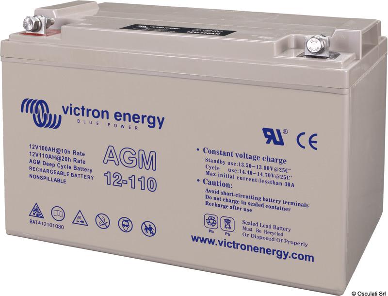 Dotate di tecnologia VRLA, sono sigillate ed il gas esce attraverso valvole di sicurezza solo in caso di sovraccarico o guasto alle celle.Hanno ottime prestazioni ad elevata intensità di corrente.Sono caratterizzate da una bassa autoscarica, permettendo alle batterie di essere conservate fino ad un anno senza bisogno di ricarica.Sono dotate di un eccezionale recupero, anche dopo una scarica profonda e prolungata. Nessuna manutenzione.