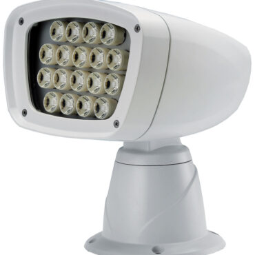 Carcassa: alluminio pressofuso e verniciato bianco con resine ad alta resistenza anti-corrosione. Completamente stagni. Rotazione orizzontale 355°, a 2 velocità. Rotazione verticale 50°. CREE LED di alta qualità. Consumo 54 W equiparabili ad oltre 100 W di una lampadina classica. I fari sono collegabili a 3 tipi di comando optional che possono essere indipendenti o "sommati" per creare la configurazione desiderata:1) comando da plancia con joystick (da collegare via cavo telefonico al faro) cavo incluso da 4,5 m. Optional da 10 m.2) Comando da plancia wireless (è sufficiente portare l'alimentazione al pannello che si interfaccia wireless con il faro).3) Radiocomando classico fornito con staffa per fissaggio alla plancia.