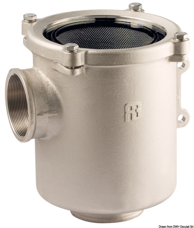 In bronzo nichelato con disco in policarbonato; modello a tazza con una bocca laterale ed una sul fondello.Elemento filtrante in acciaio inox AISI 316L e guarnizioni in neoprene.