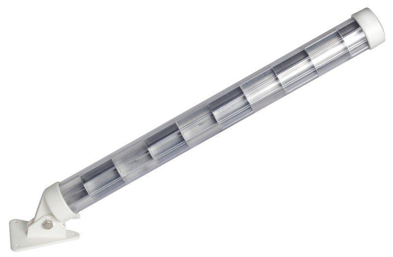 Formati da lamelle in alluminio incrociate a vari angoli di 90° in un contenitore plastico. Hanno un grande potere riflettente. Sono estremamente compatti e funzionali. Superficie riflettente 2 m2 di visibilità garantita fino a 2,5 miglia marine.