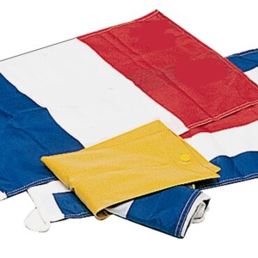 Confezione contenente le tre bandiere obbligatorie N+C+bandiera Francia.