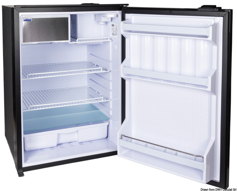 Provvisti di controllo elettronico che spegne il frigo quando la tensione scende sotto 10,4 V e riparte quando risale a 11,7 V (valori regolabili rispettivamente fino a 9,6 e 10,9 V).Velocità di rotazione 2000-2500-3000 RPM regolata secondo il volume da raffreddare. Ventilazione forzata.Consumo energetico 440 W/24h.
