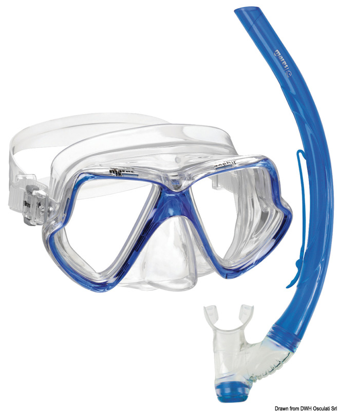 Set composto da maschera e boccaglio in PVC, adatto a chi si avvicina alla pratica subacquea.Disponibile per adulti e bambini. Snorkel autosvuotante: l'acqua viene espulsa sia dalla parte alta del tubo che dalla valvola non ritorno posta vicino al boccaglio. Questo sistema facilita e migliora lo svuotamento dell'areatore. Fibbie EZ adjust: Una sistema di fibbie che permette una regolazione facile e veloce della maschera. Maschera:- facciale in siliter- fibbie a regolazione facile sul facciale- costruzione durevole- ampio angolo di visuale Snorkel:- struttura ergonomica curva- reggi-snorkel integrato- boccaglio in siliter