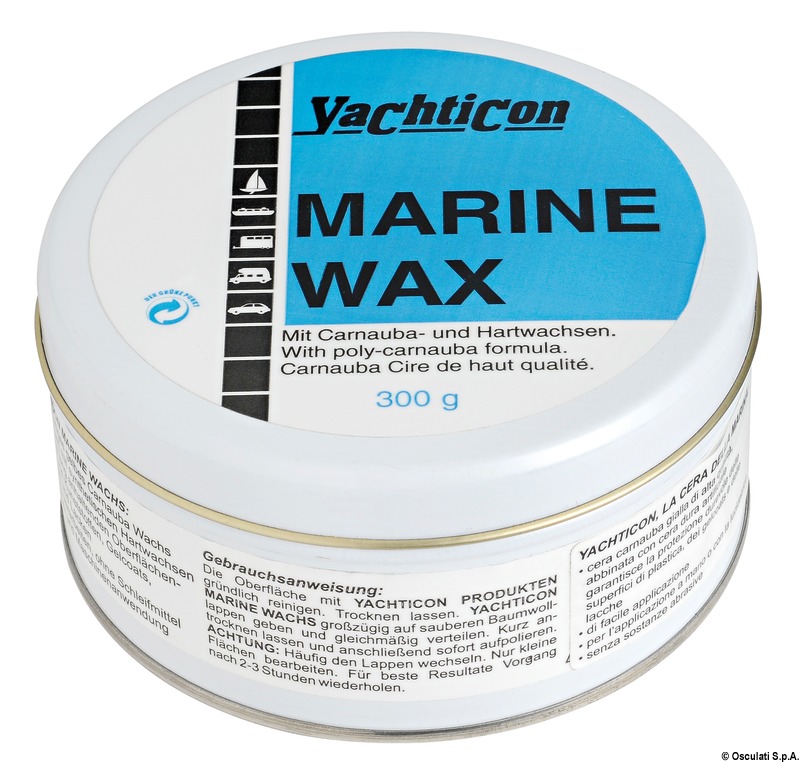 Cera carnauba di alta qualità miscelata con cere artificiali. Non abrasiva, protegge gelcoat e superfici verniciate. Contiene inibitori dei raggi UV.Confezione da 300 ml.