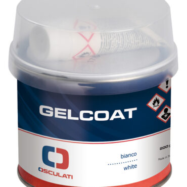 Gelcoat bicomponente ad alta resistenza, bianco "4 in 1". Si usa come un normale stucco spatolabile ed il risultato finale è una finitura bianca brillante che ripristinala superficie originale del gelcoat scheggiato, sfrisato o ammaccato. Può essere sovraverniciato.