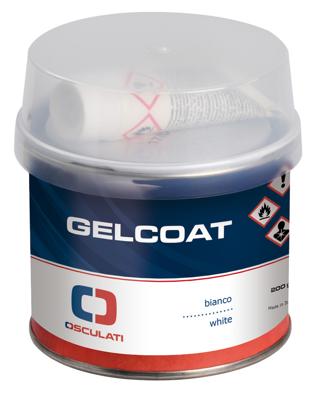 Gelcoat bicomponente ad alta resistenza, bianco "4 in 1". Si usa come un normale stucco spatolabile ed il risultato finale è una finitura bianca brillante che ripristinala superficie originale del gelcoat scheggiato, sfrisato o ammaccato. Può essere sovraverniciato.