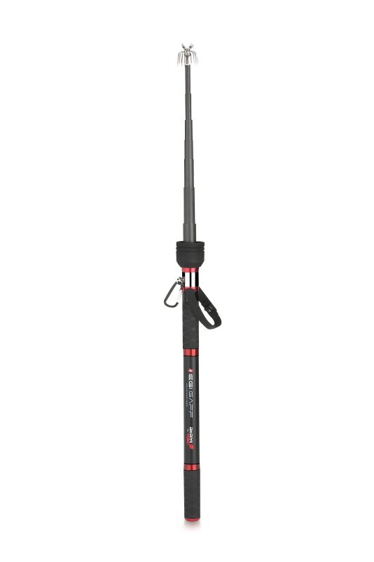 Akami Egi Gaff è un raffio telescopico perfetto per la pesca in mare per le tecniche eging, spinning, shore jigging. Pratico ed efficiente, il nuovo raffio da pesca della famiglia Akami è progettato con fusto in carbonio ad alta resistenza ed elementi in acciaio inox “extra forte”.