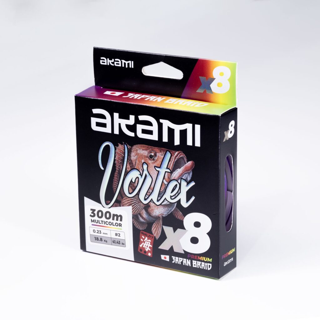 Akami VORTEX X8 MULTICOLOR è un trecciato in 100% PE a 8 capi con tecnologia giapponese. Profilo tondo, ridotto attrito, alta resistenza al nodo e all’abrasione. Versione multicolor per controllo distanza e profondità.