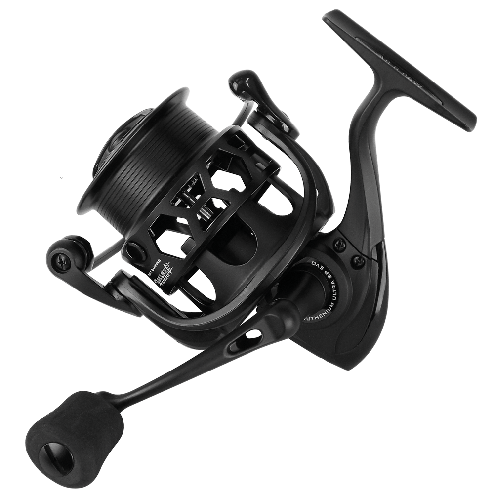 Stupendo mulinello ALCEDO RUTHENIUM specifico per la pesca Match e Feeder con ben 9 cuscinetti ad alta precisione, più un cuscinetto a rulli, costruito con materiali ultra leggeri. Bobina di largo diametro in alluminio anodizzato nero con fori di alleggerimento. Doppia clip blocca filo morbida. Sistema di oscillazione compensata , anti ritorno infinito. Manovella in alluminio e pomello in eva , guidafilo di largo diametro. Fluida  frizione micrometrica con multidischi in carbonio. Completamente Impermeabile e cuscinetti a sfere di long life. Made in Korea.