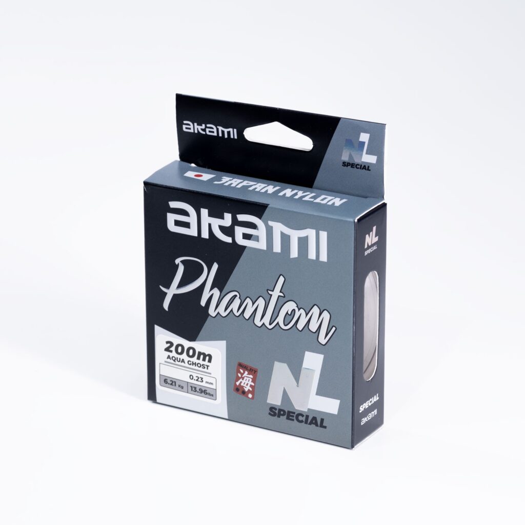 Akami PHANTOM Japan Nylon è un monofilo in nylon di alta qualità con tecnologia giapponese, bassa memoria ed elevata resistenza a nodo e abrasione. Specifico per la pesca bolognese.