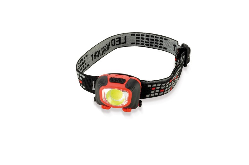 Lampada frontale ideale per la pesca, la caccia, l’escursionismo, il ciclismo. Munita di banda elastica confortevole e removibile. Raggio di rotazione 90º. 80 metri di portata e 120 Lumen. Richiede tre batterie “AAA” non incluse.