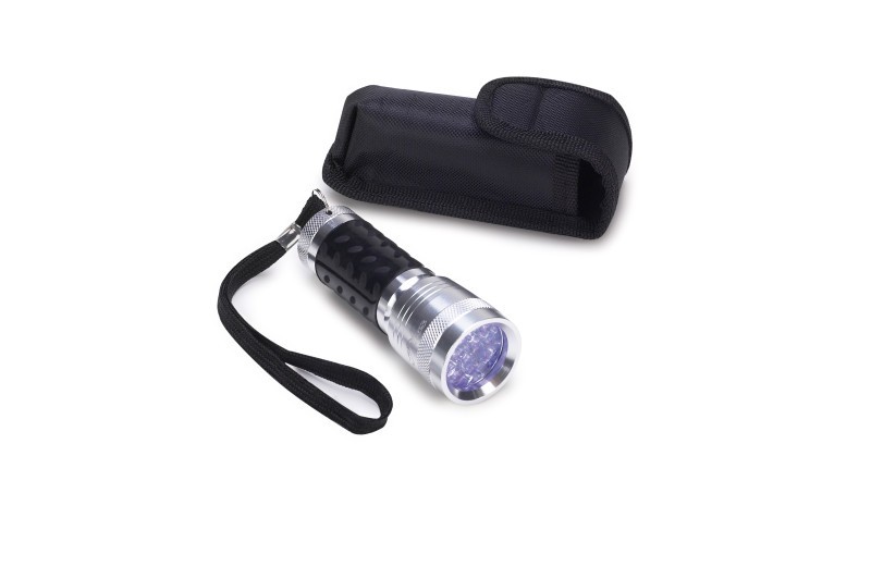 Torce a mano professionali, luce a led UV, alimentazione con pile stilo.