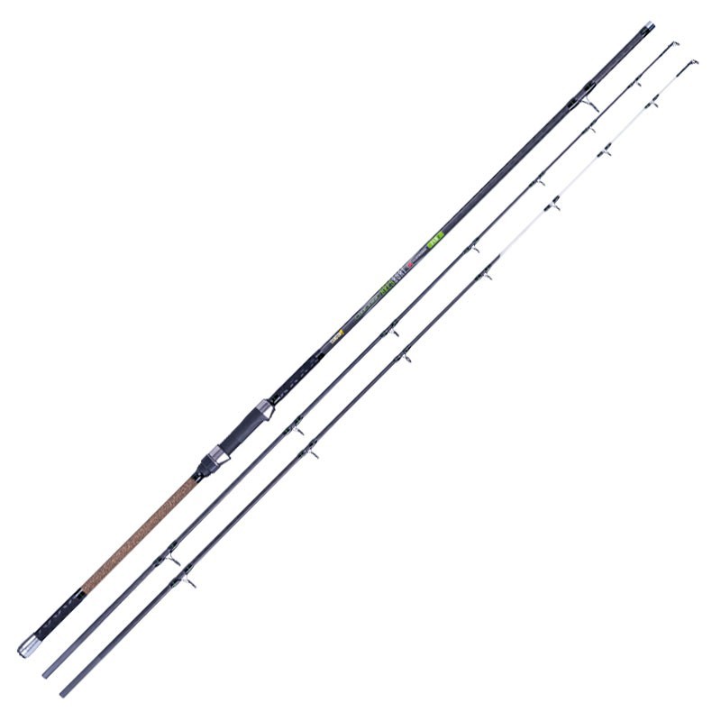 Ares della Sugoi è la nuova canna da barca, estremamente versatile, ideale soprattutto per la pesca a bolentino. E’ maneggevole e robusta per la sua struttura in carbonio intrecciato e la sua doppia impugnatura in morbida gomma antiscivolo associata al sughero. La canna Ares è fornita con due cimini di diversa azione, utili per adattarla in tutte le situazioni di pesca.Fusto in Carbon Anelli doppio ponteImpugnatura Gomma e Sughero